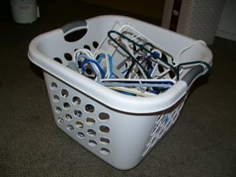 FS: Sterilite Ultra Laundry Basket + some hangers [$5] 1