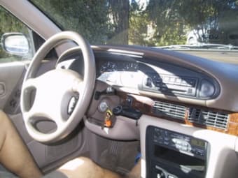 1995 Nissan Altima, 1