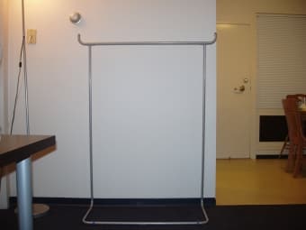coffee maker, dinnerware, clothe rack, desktop, vacuum cleaner 1