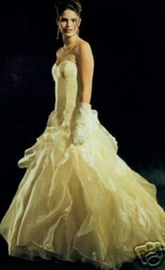 Gorgeous Yellow Jessica McClintock Prom dress Size 1/2  $80 1
