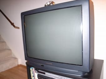 27" Panasonic TV w/remote - $125 1