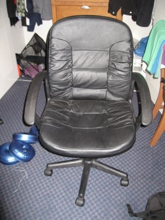 Sale: Office chair, table fan, microwave, alarm clock, printer 2
