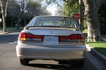 2002 Honda Accord EX Sedan 4 Door ???????????????? V6 3.0 L VTEC - $9990 2