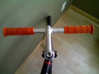 2008 Mercier Track bike with plenty of extra tires/tubes etc..  Fixed* 3
