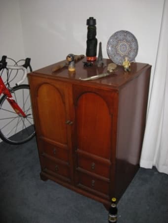 Antique Rosewood TV Cabinet 1