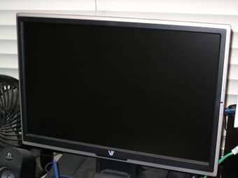 19" widescreen LCD Monitor V7 (R19W12) - $130 OBO 1