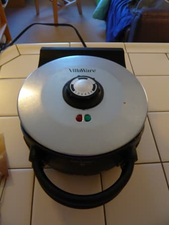 Villaware Belgian Waffle maker - $15 1