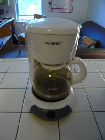 Mr. Coffee Coffeemaker - $10 1
