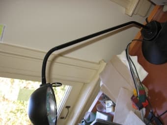 desk lamp -- $5 1