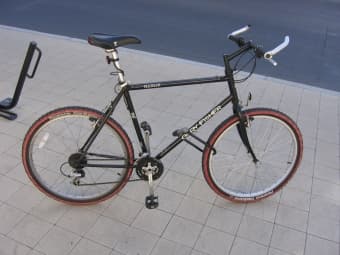Gary Fisher Marlin bicycle - selling for $150 (original price $500) 1