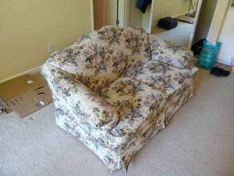 beautiful double couch - $50 1