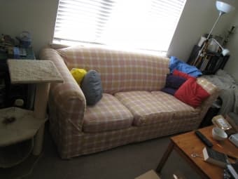 Super comfy couch - $30 1