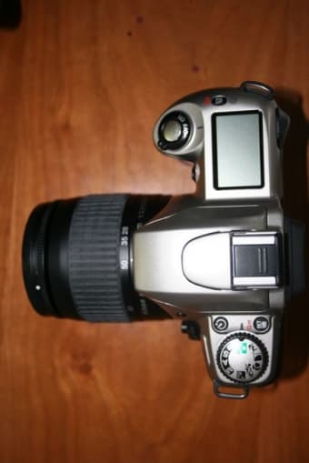 Nikon N65 Camera (Film) - Perfect Condition - Manual or Auto. Settings 1