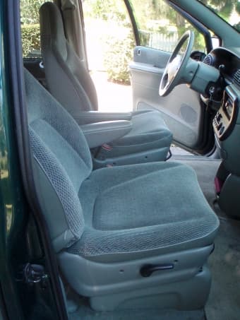 Dodge Grand Caravan SE 1997, 127K mls, excellent V6 3.3 l engine 2