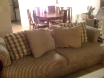 Large Comfy couch 2