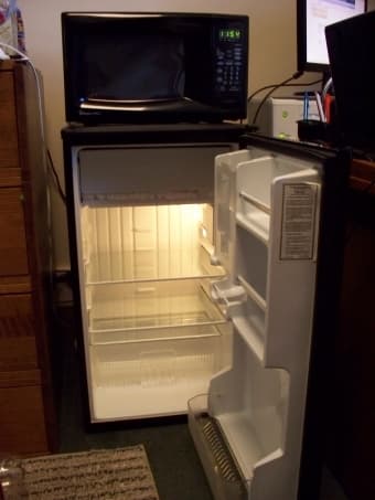 Large Mini Fridge - $70 1