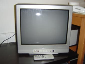 [FS] 20 inch flat screen TV with remote ($25) + TV stand ($20) 1