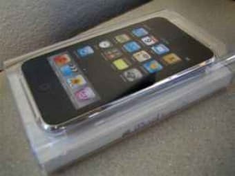 iPod Touch 32gb (2nd Generation), New in Box! $390 1