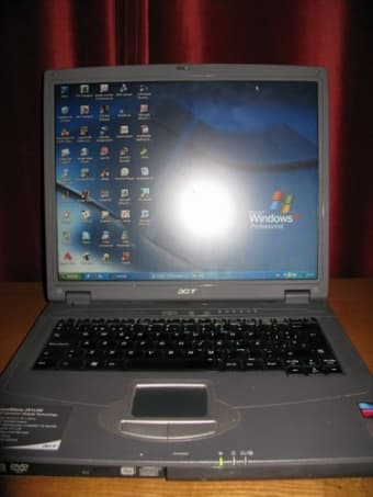 ACER LAPTOP Centrino 1.4GHz,512MB,40GB - $350 3