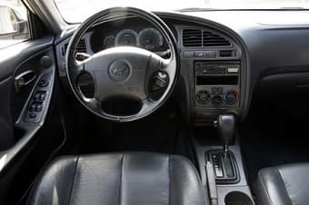 2002 Hyundai Elantra GT 5-door hatchback 85K miles $6850 3