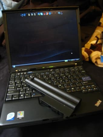 X61 Lenovo Notebook Laptop 2.0 GHz Core 2 Duo 4 GB RAM - $800 1
