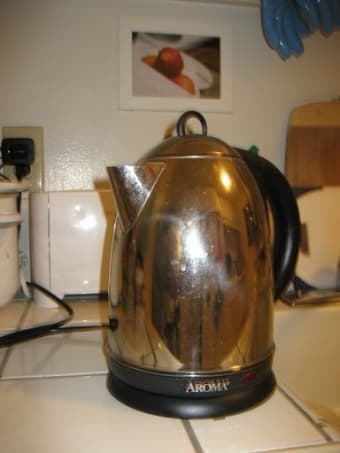 Aroma X-Press Stainless Steel Water Kettle ($13) 1