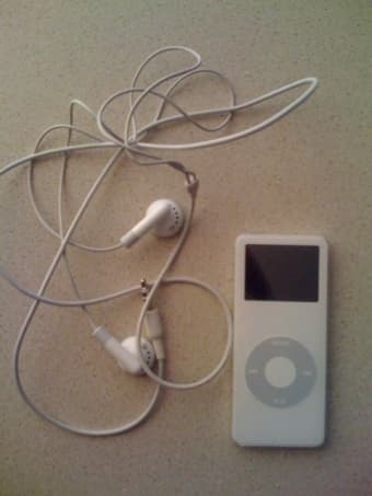white ipod nano - $40 1