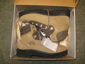New size 12 North Face waterproof hiking boots: $100 1