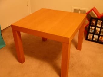 [For Sale] Ikea side coffee table - $8 1