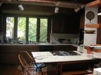 Subletting 4 bedrooms in 5BR house in Palo Alto (quiet neighborhood) 2