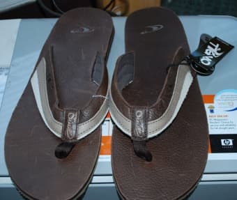 Brand New O'Neill sandals size 11 1