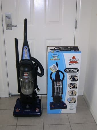Vaccum Cleaner @ 25$ 1