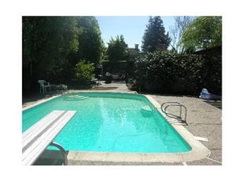 Great Sublet Opportunity in Palo Alto (mid-June to mid-September) 1