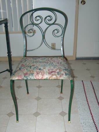 ***;-)ITALIAN GLASS TOP TABLE - $300 OBO***:-) 3