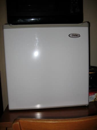 Mini Fridge 1
