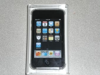 New V3 iPod Touch 8GB $215 OBO 2