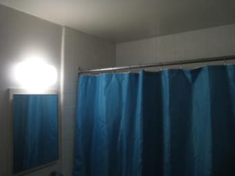Complete Bathroom Set - $25 2