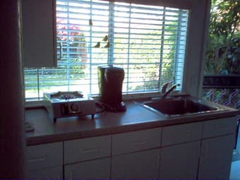 Studio/Cottage available 3