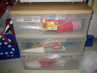 Window air conditioner, blender, trash can, storage bin, tv, microwave 3
