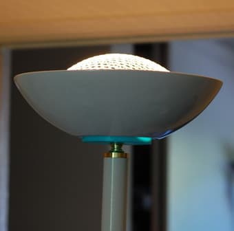 Lamp 200W??? smooth adjust the light. like new - $15 1