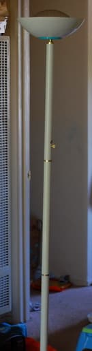 Lamp, 200W, smooth adjust the light. excellent condition, $15 1