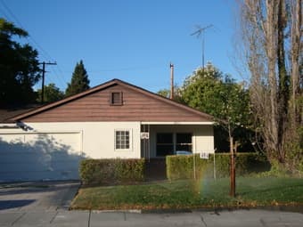 Spacious and Convenient Palo Alto House for Rent (2411 Ross Road) 1