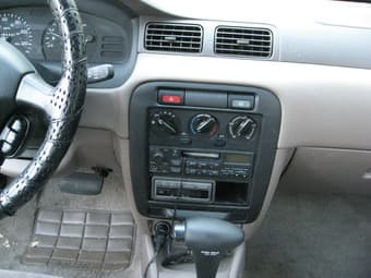 Nissan Sentra Automatic Car with Yakima Roof Rack $3350 3