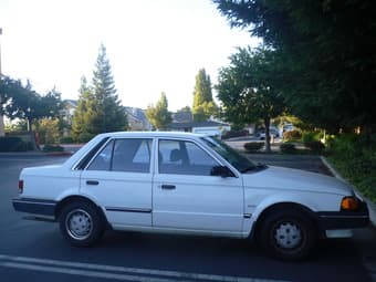 1989 Mazda 323 SE Sedan 4D (GPS included) - $1500 OBO 2