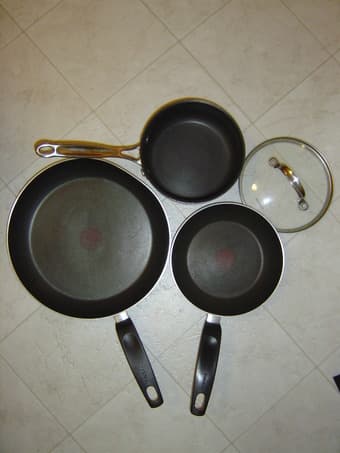 $15 - frying pan and 1.5qt sauce pan 1