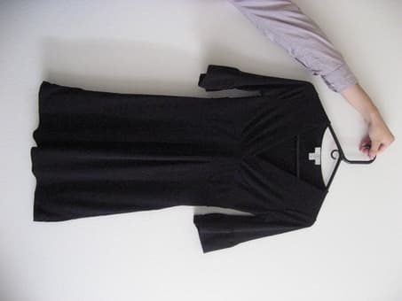 Lovely black evening dress 1