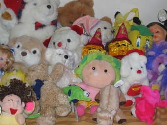 HUGE stuffed animal SALE! 1