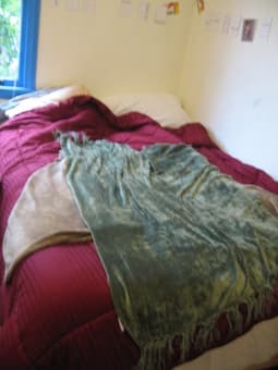 FULL SIZE BED, EXCELLENT CONDITION 1