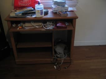 Sheek, simple wooden desk 1