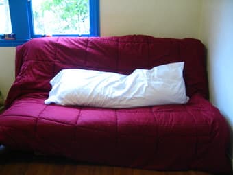 Great Queen-sized Futon! Like-new 2